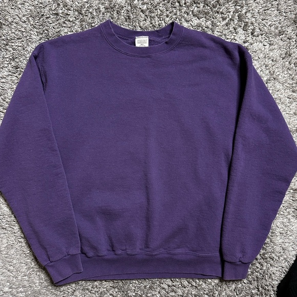 Vintage Cheetah Purple Crewneck - Picture 2 of 3